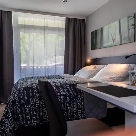 Apartment 20qm Mit Balkon Und Innenpool - 22030