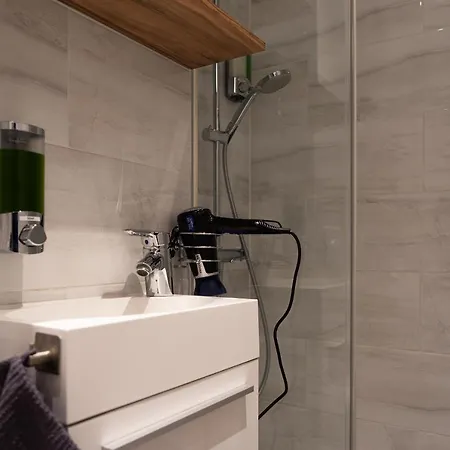 20qm Mit Balkon Und Innenpool - 22030 * Schluchsee